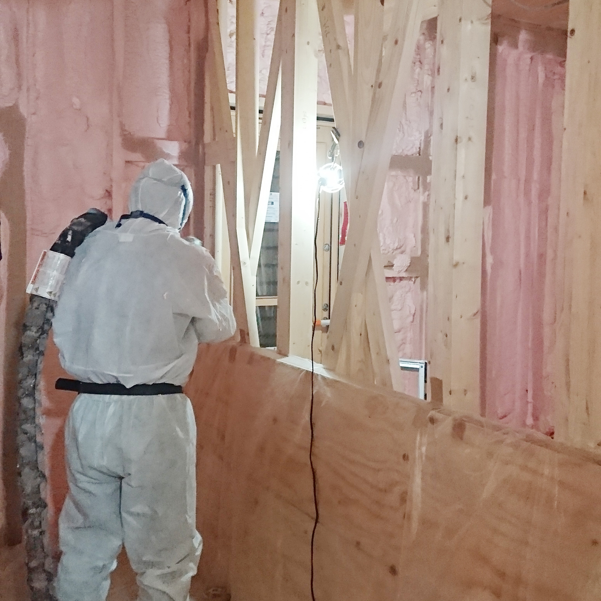 発泡ウレタン吹き込み作業②